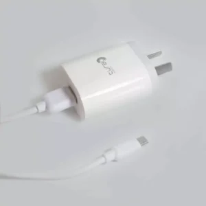 Cargador Turbo Carga Rápida 3.1A Slot USB ficha Tipo C